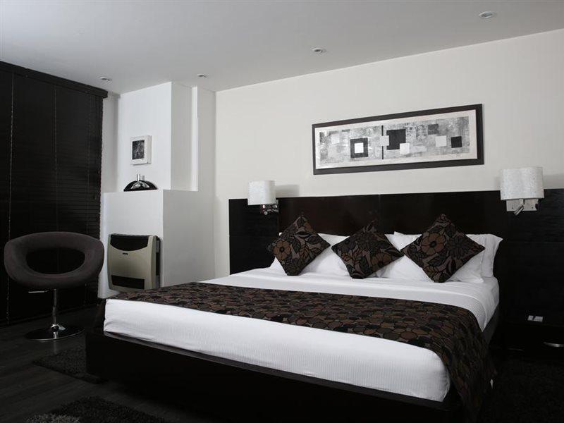 Hotel Suites 108 Богота Екстериор снимка