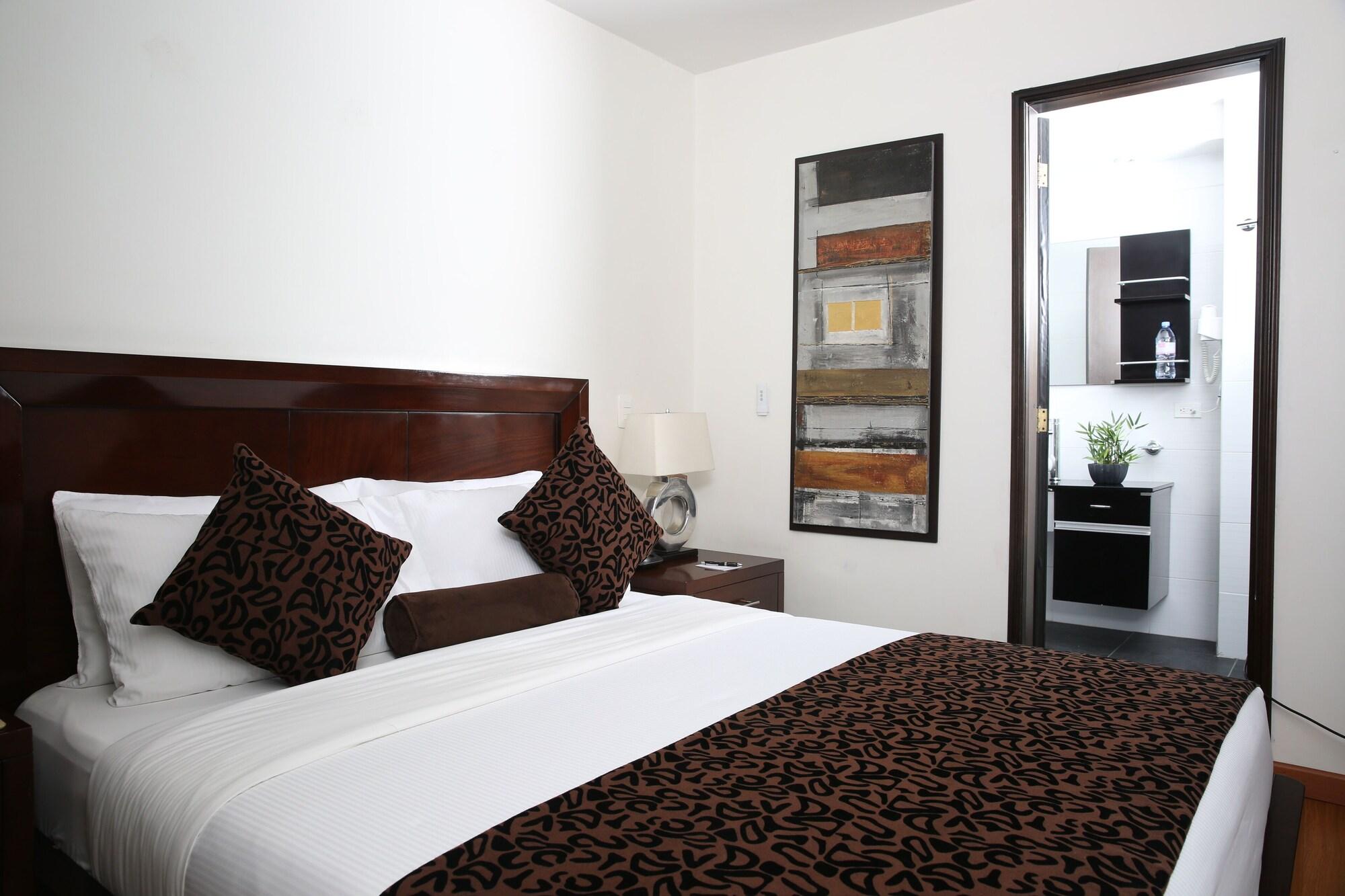 Hotel Suites 108 Богота Екстериор снимка