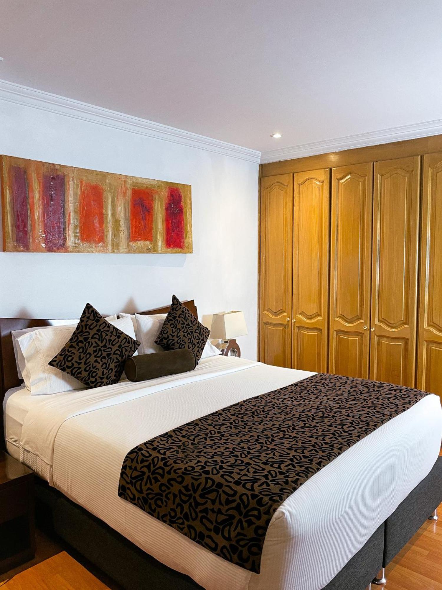 Hotel Suites 108 Богота Екстериор снимка
