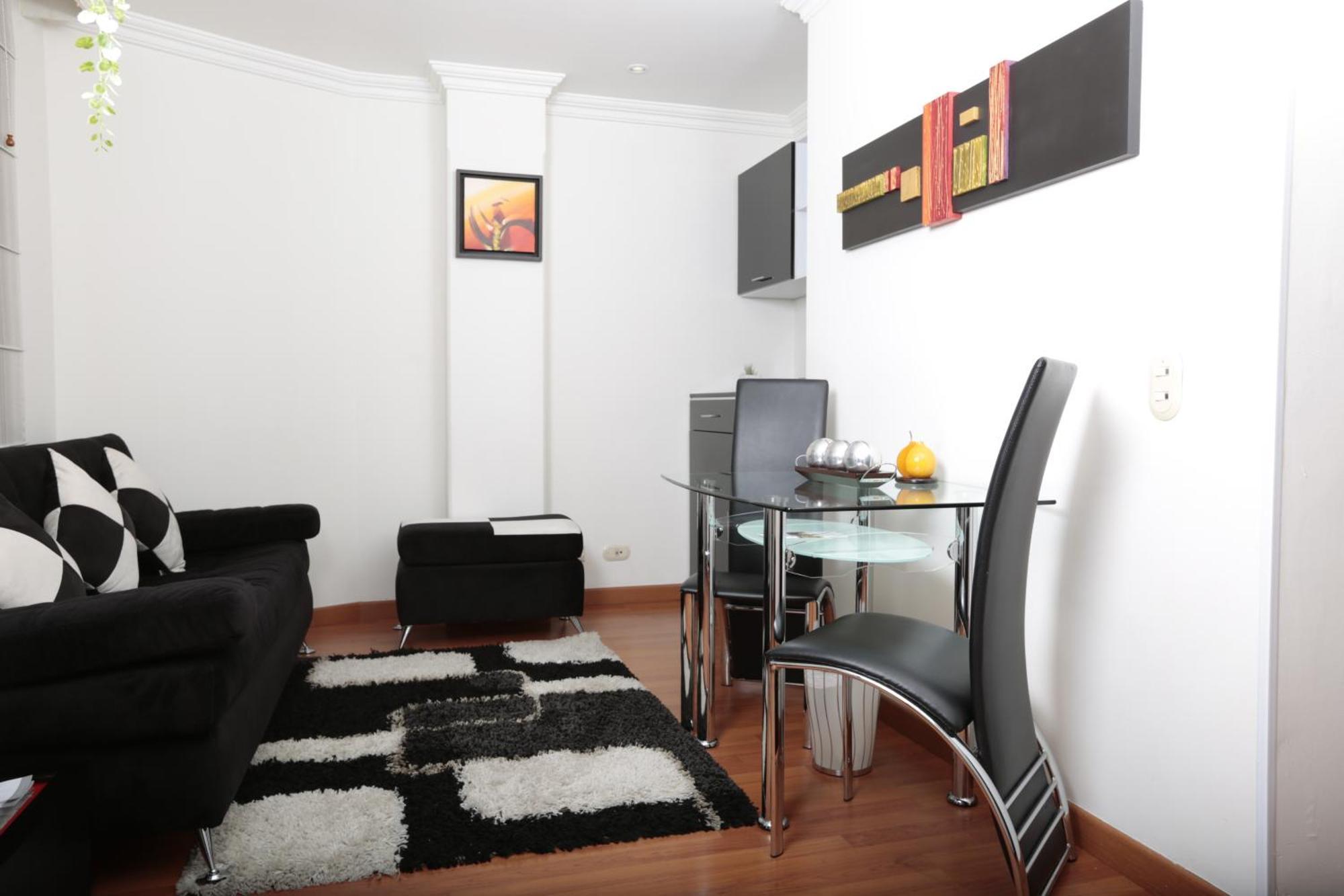 Hotel Suites 108 Богота Екстериор снимка