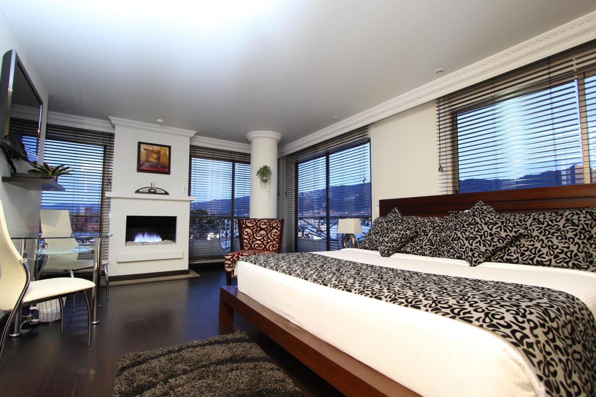 Hotel Suites 108 Богота Екстериор снимка