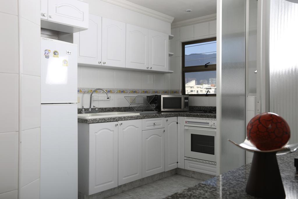 Hotel Suites 108 Богота Екстериор снимка