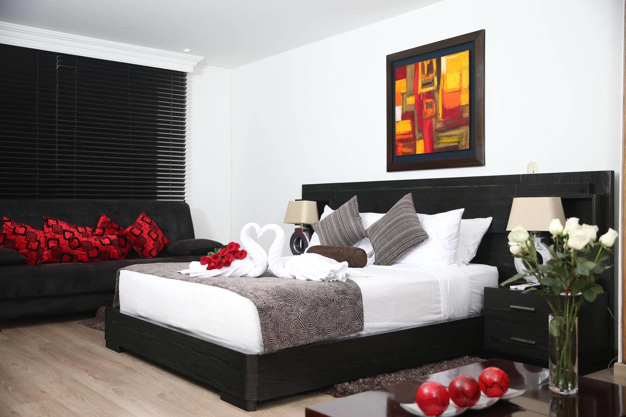 Hotel Suites 108 Богота Екстериор снимка
